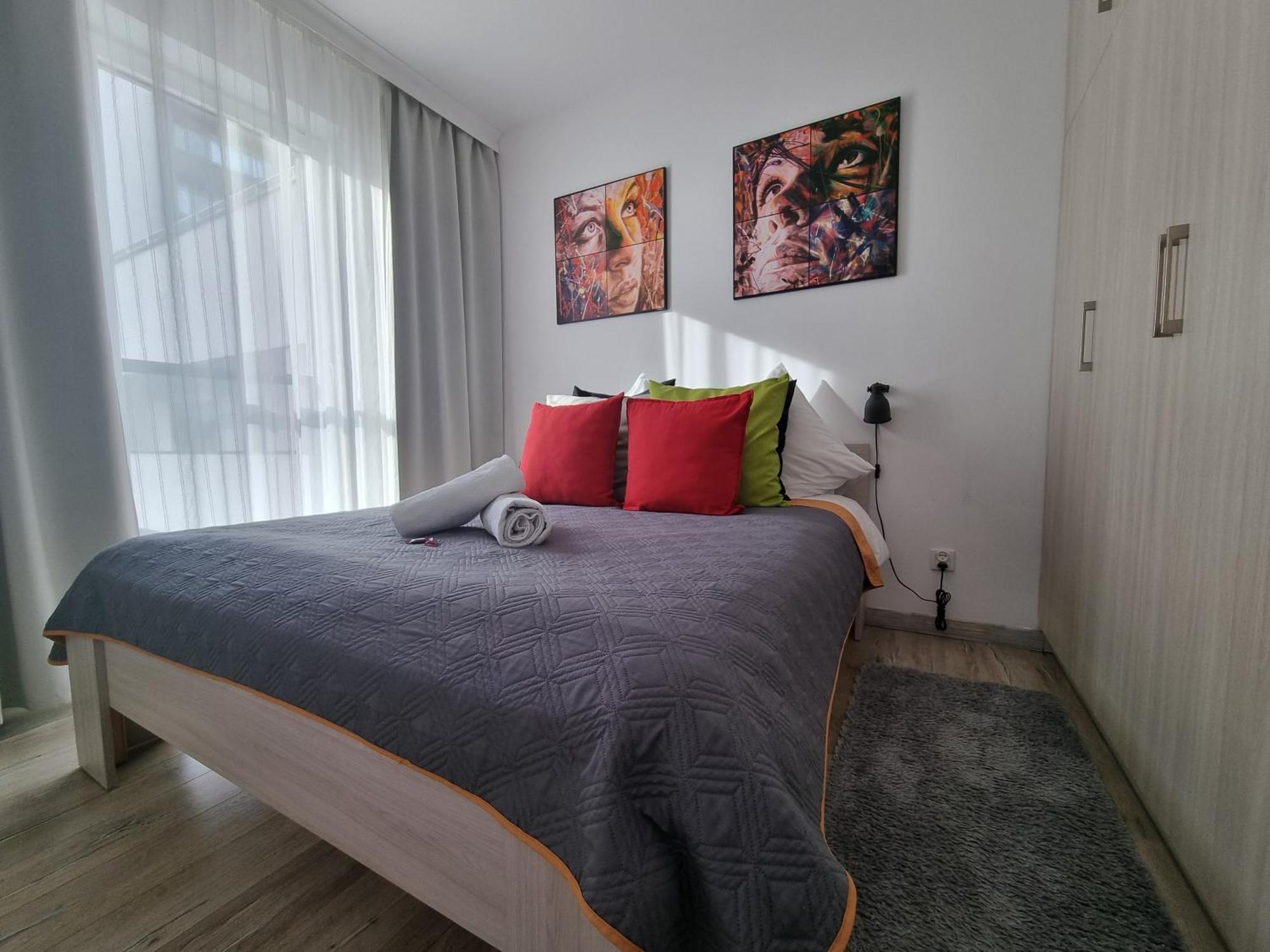 Q Apart Gold-Trzy Pokoje, Manufaktura, Klimatyzacja I Garaz Gratis, Tv Max, Fv, Gwarancja Zadowolenia Lodź Bagian luar foto