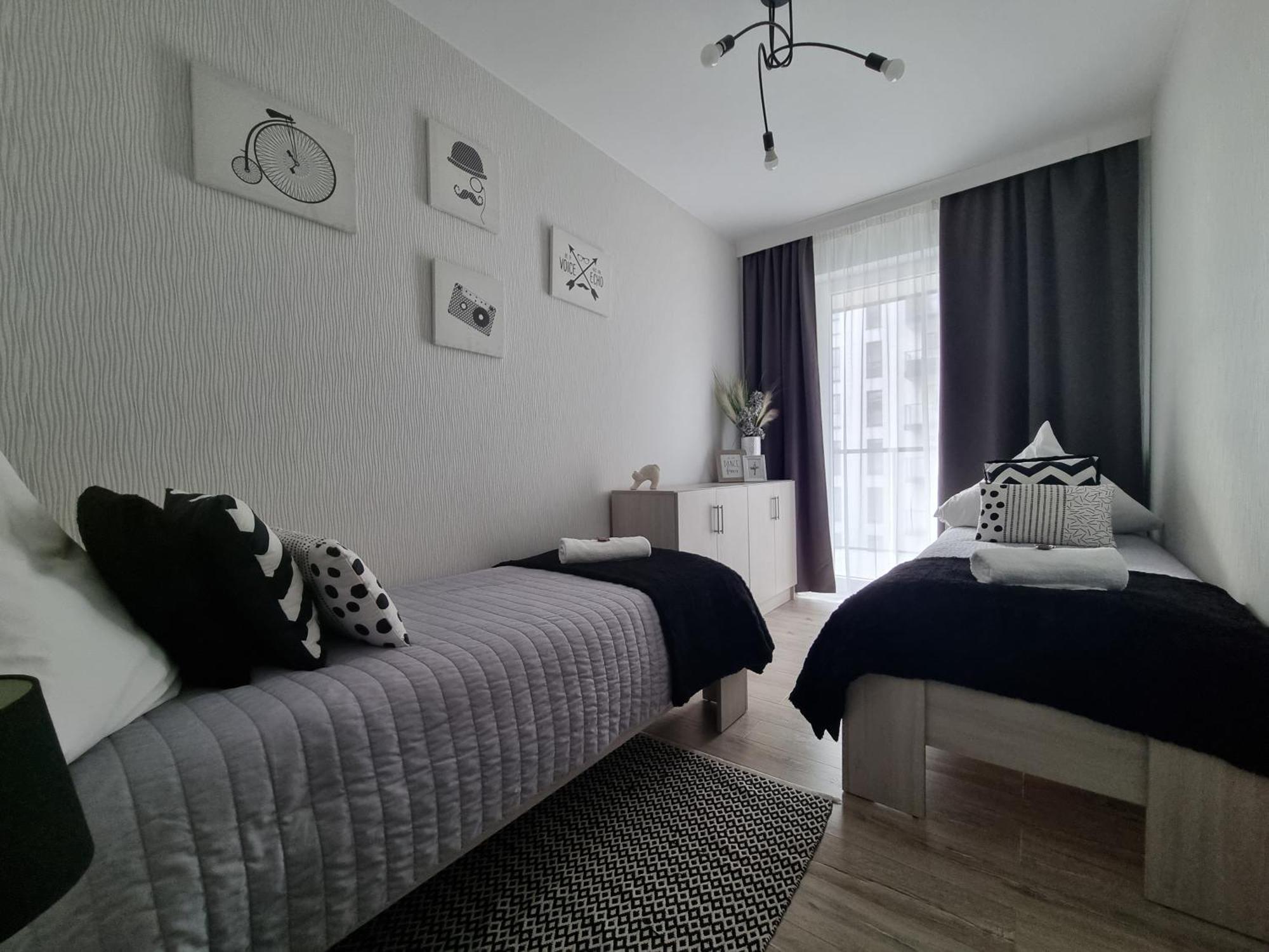 Q Apart Gold-Trzy Pokoje, Manufaktura, Klimatyzacja I Garaz Gratis, Tv Max, Fv, Gwarancja Zadowolenia Lodź Bagian luar foto